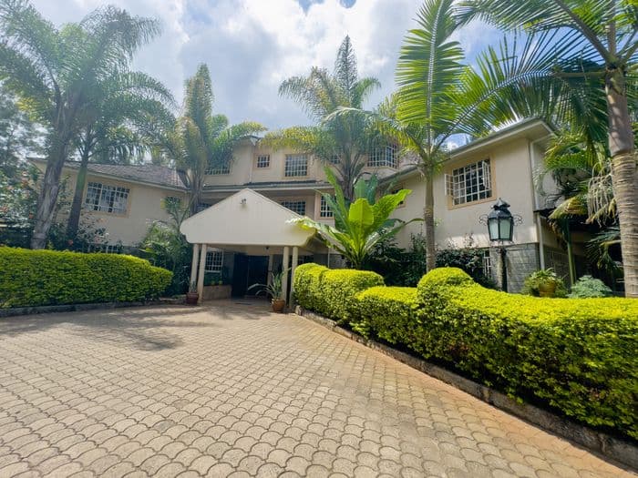 hotel rudi outside nairobi
